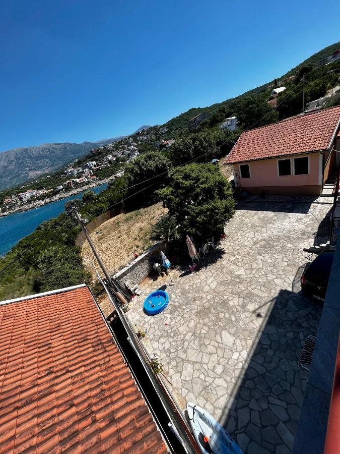 Apartments Apartmani Bojana Utjeha-Bušat Eksteriør billede