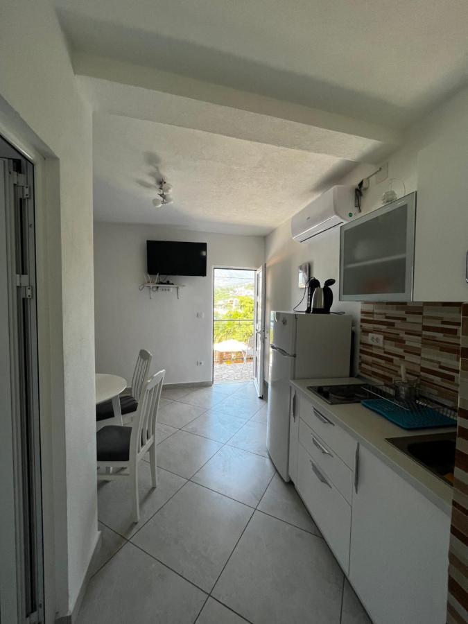 Apartments Apartmani Bojana Utjeha-Bušat Eksteriør billede