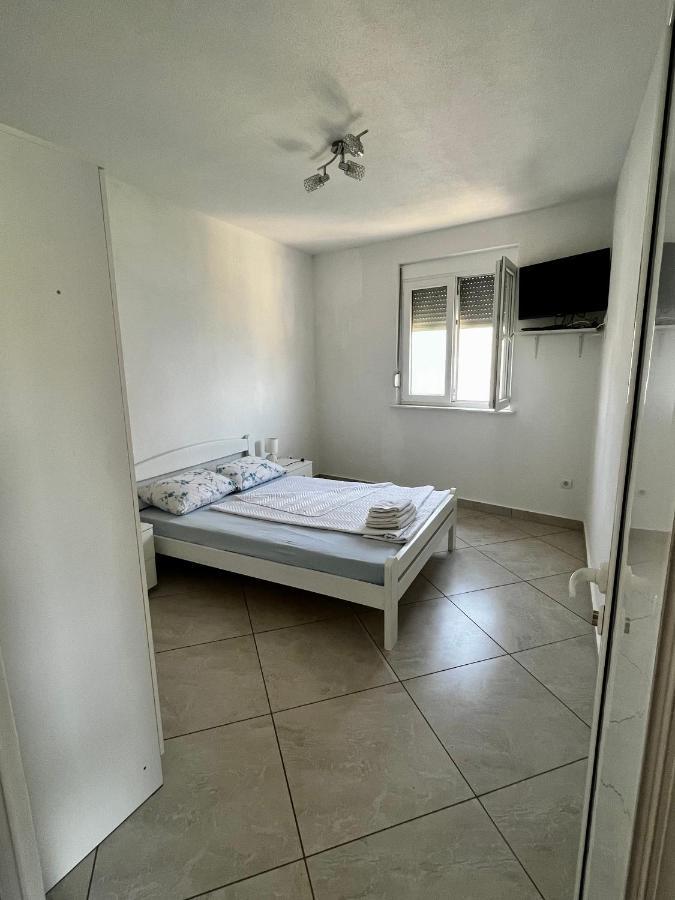 Apartments Apartmani Bojana Utjeha-Bušat Eksteriør billede