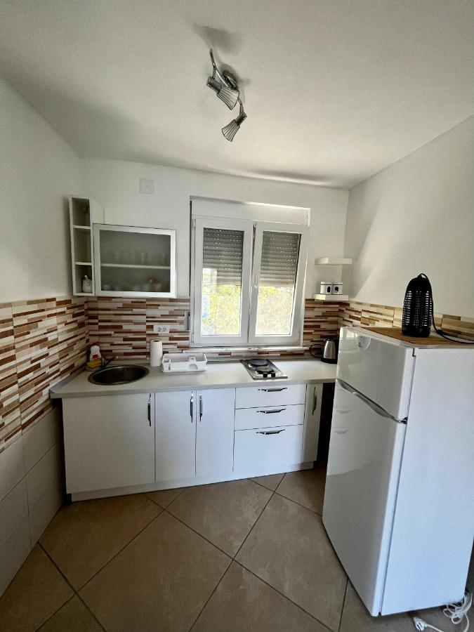 Apartments Apartmani Bojana Utjeha-Bušat Eksteriør billede